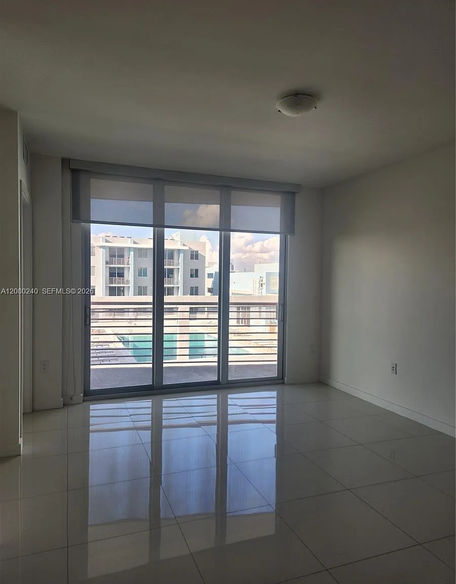 Midtown Doral Condo 4 — Photo 4
