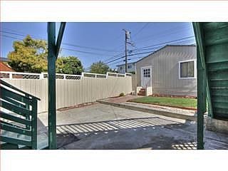 4th image of 552 Railroad Ave