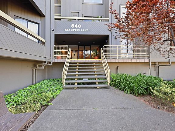2nd image of 840 Sea Spray Ln APT 202