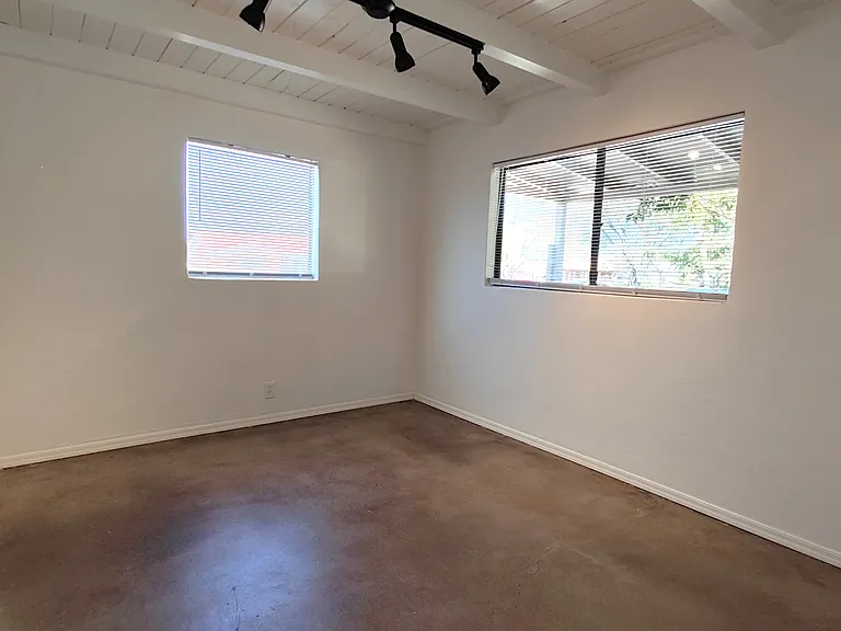 3416 N 2nd Ave — Photo 14