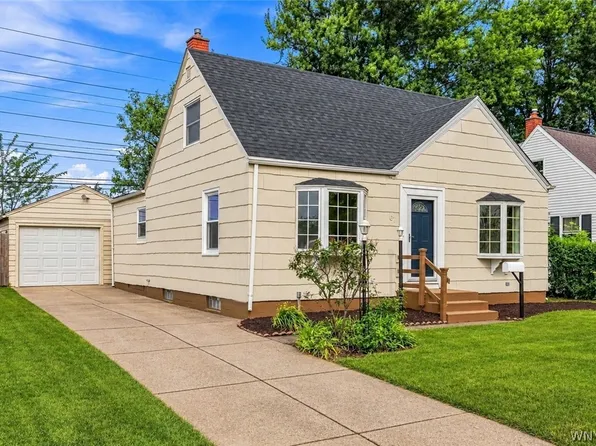 67 Elaine Ct, Cheektowaga, NY 14225