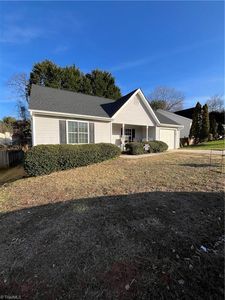 129 Westmont Dr, Winston Salem, NC, 27104