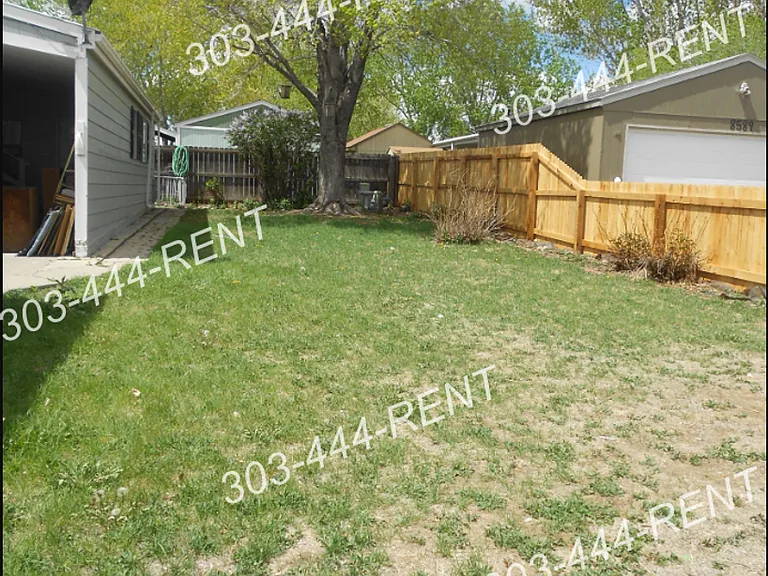 8559 Colorado Ct — Photo 2