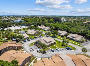 353 Maplecrest Cir, Jupiter, FL 33458