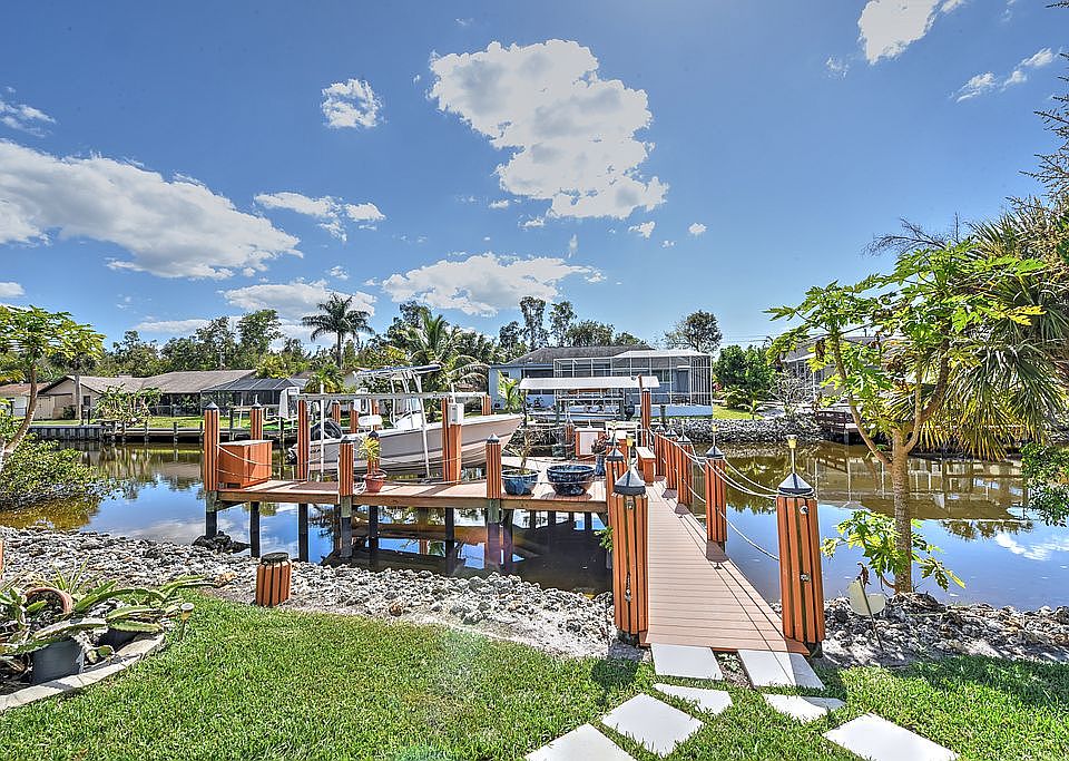1st image of 5551 Harborage Dr