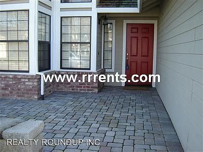 3rd image of 6120 Pine Vista Way