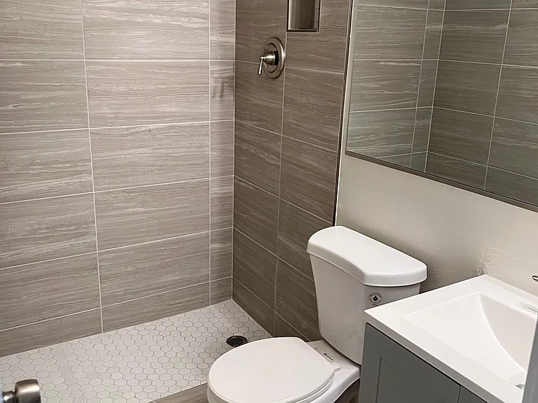 5418 W Windsor Ave — Photo 12