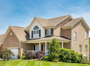 370 Links Dr, Simpsonville, KY 40067
