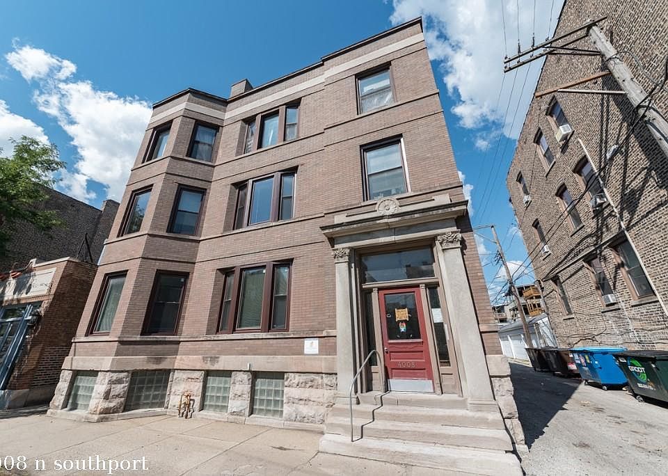 1st image of 4008 N Southport Ave #323