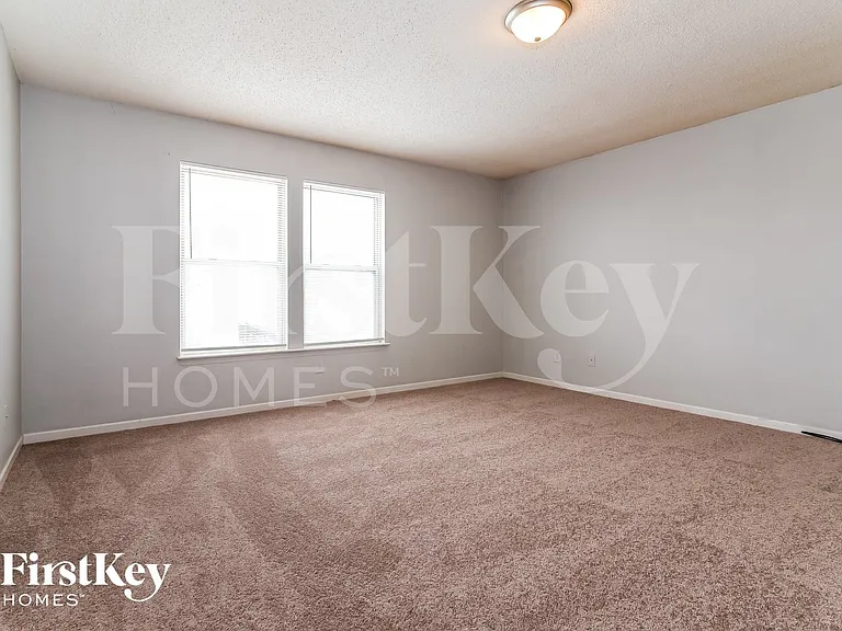 7915 Caraway Pl — Photo 6