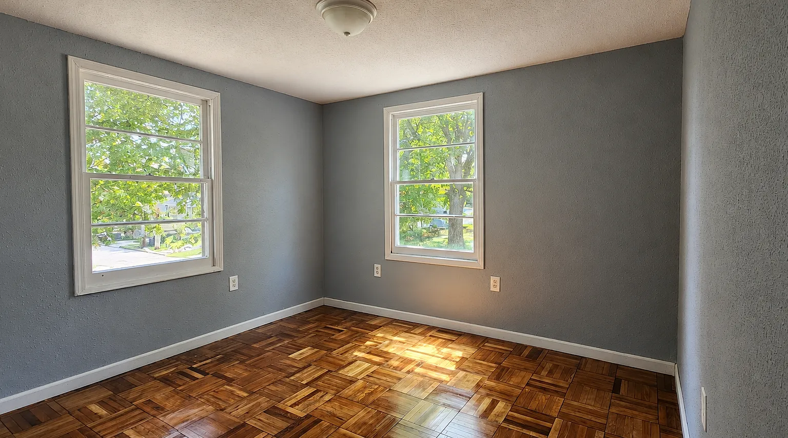 SE 20th St, Topeka — Photo 2