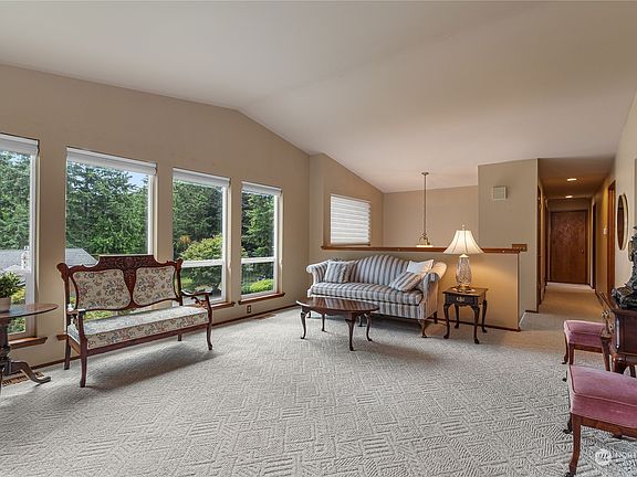 5th image of 2825 Marie Place