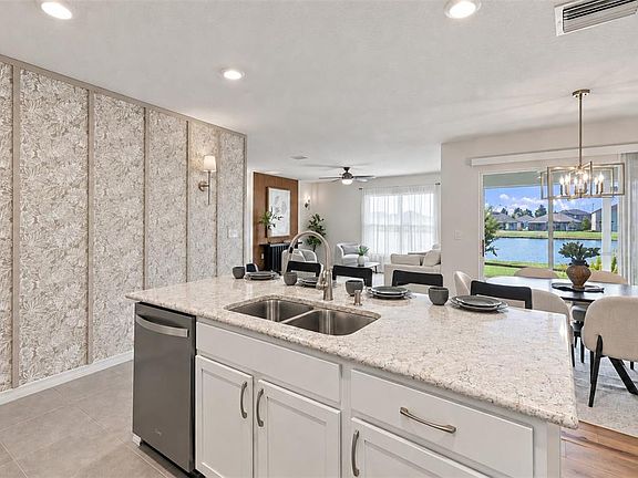 4th image of 1011 TIDAL ROCK AVENUE