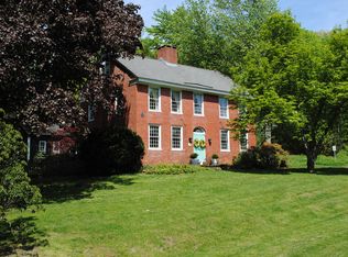 93 Shunpike Rd, Cromwell, CT 06416