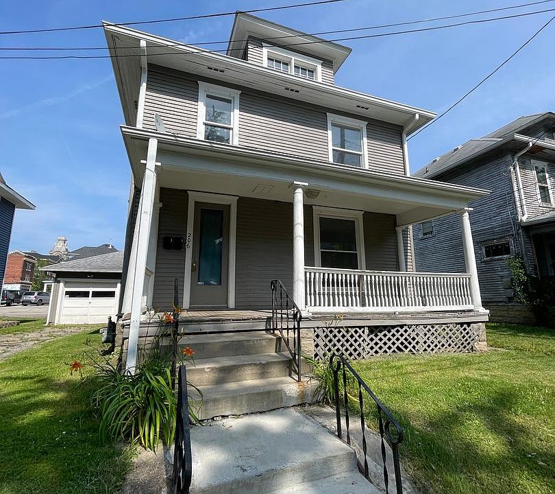 1st image of 206 S 11th St #206
