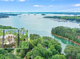 5332 Point South Dr, Gainesville, GA 30504