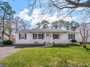 233 Nautilus Dr, Manahawkin, NJ 08050