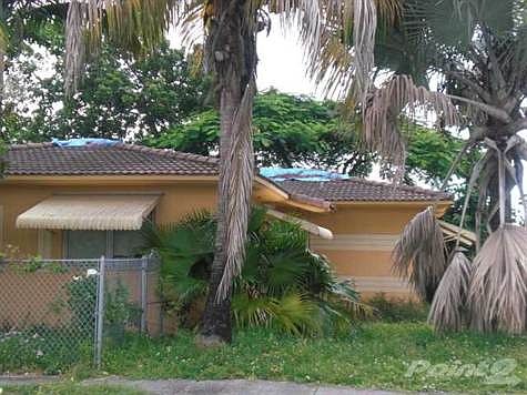 5th image of 1305 NE 135th St