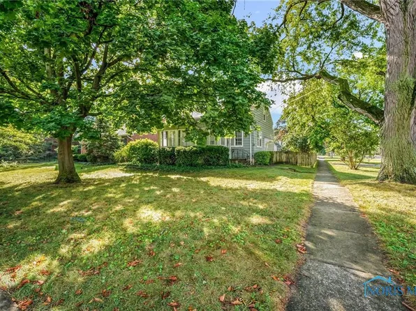 304 E 7th St, Perrysburg, OH 43551
