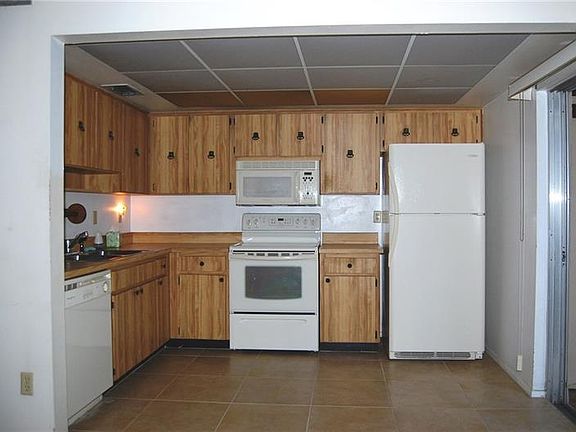 5th image of 3307 Pine Cone Cir