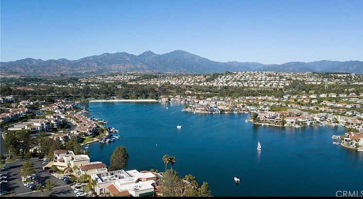 Sail on Mission Viejo Lake