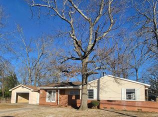 112 American Blvd, Warner Robins, GA 31093