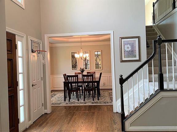 3rd image of 3167 Killington Ln