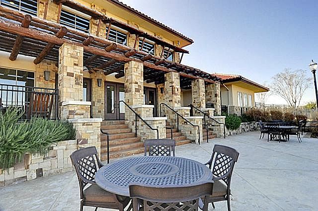 1st image of 4013 Kimbell Dr