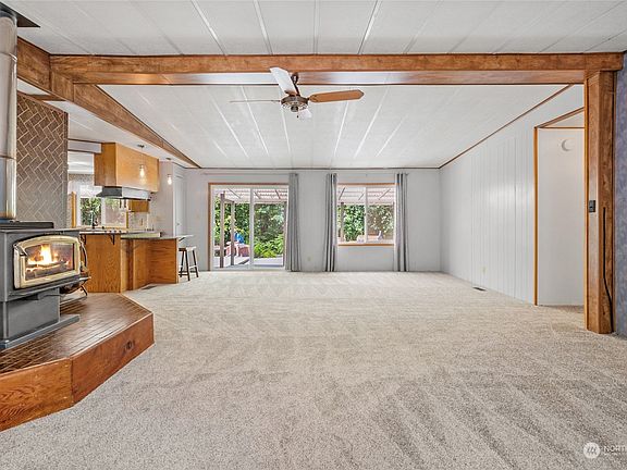 3rd image of 4626 217th Avenue SE