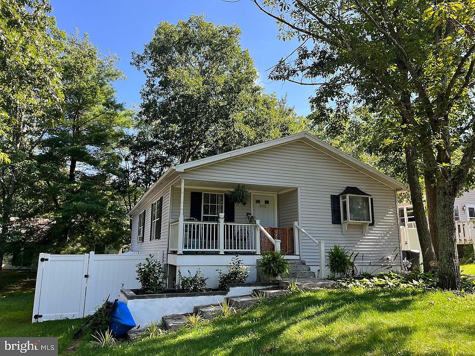 1st image of 105 Ghaner Dr