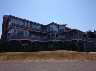 3701 Hillcrest Ave SW, Seattle, WA 98116