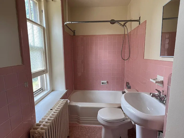501 W Chelten Ave #1R — Photo 11