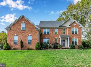 2 Hunt Pl, Mechanicsburg, PA