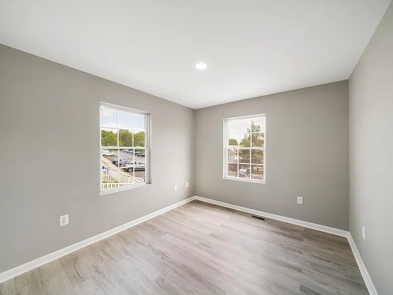 170 N Altamont Ave #170 — Photo 18