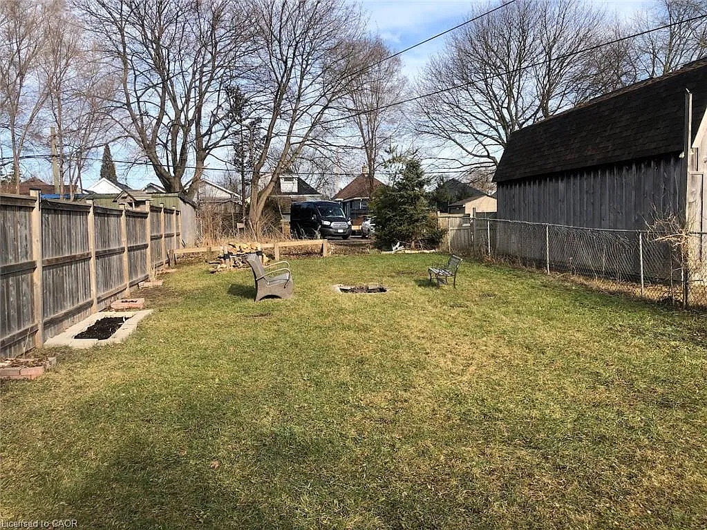 2 bed, 1.0 bath, 1098 sqft, $1,700 — Photo 4