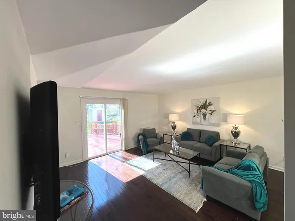 3009 Greenshire Ave, Claymont, DE 19703
