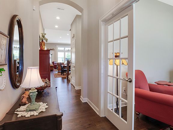 5th image of 4741 Newport Loop W