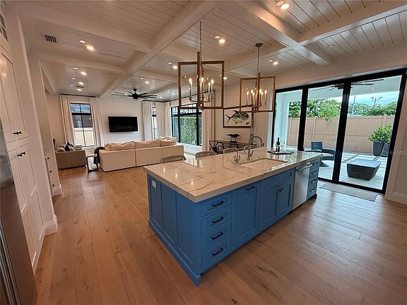 2nd image of 802 Hamilton Place Ct