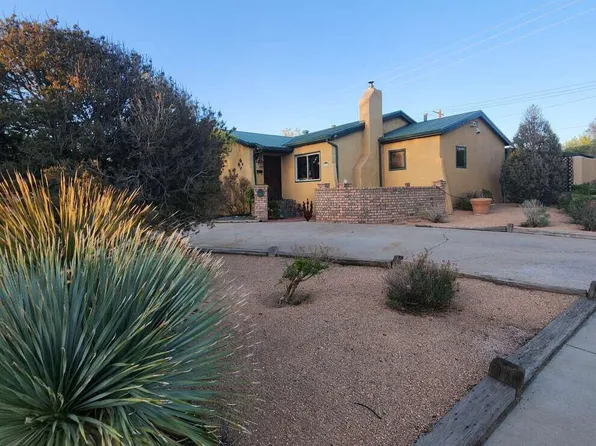 520 Tulane Dr SE, Albuquerque, NM 87106