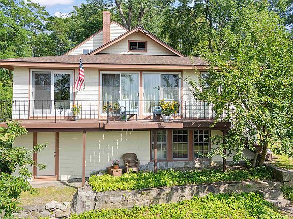 4th image of 21 Goodridge Avenue