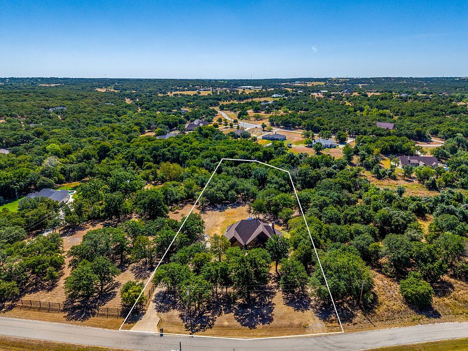 1st image of 391 Sandpiper Dr