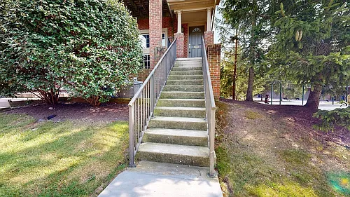 2990 Barclay Way Photo 1
