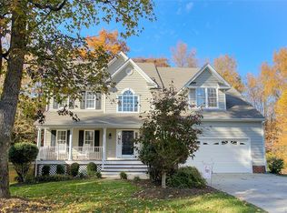 11197 Manor View Dr, Mechanicsville, VA 23116