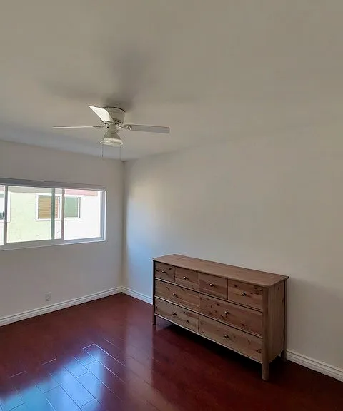 427 Thompson Ave #2 — Photo 10