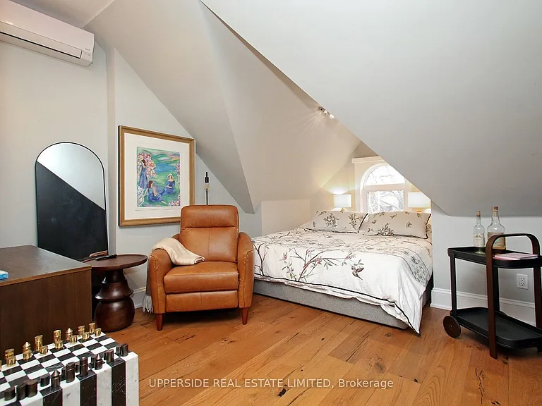 153 Collier St — Photo 18