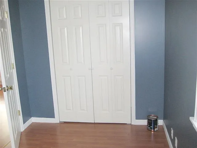 5600 University Way NE — Photo 2