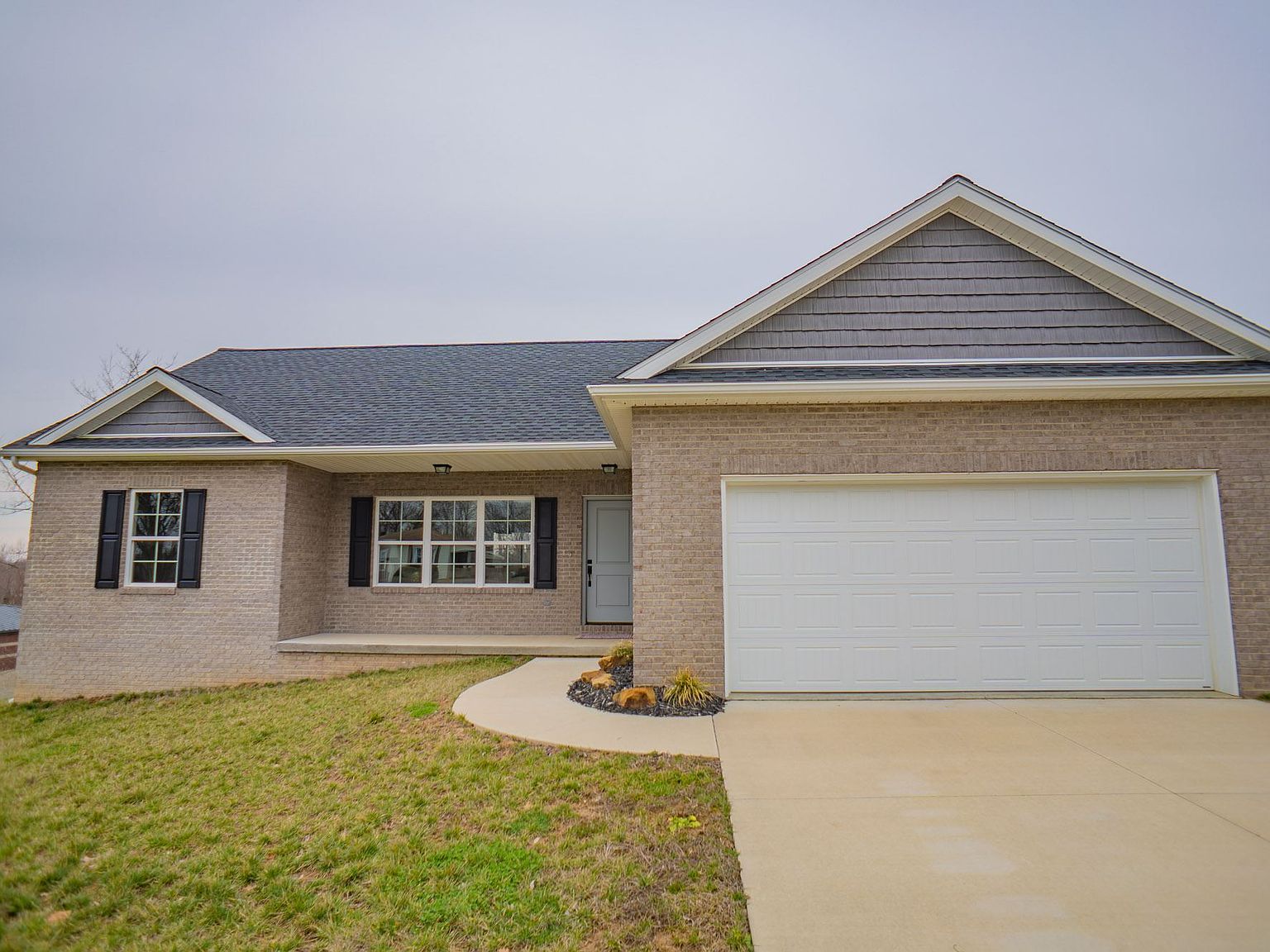 2440 Tell St, Tell City, IN 47586 Zillow