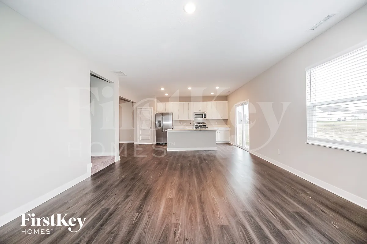 Building Photo - 2273 Bingham Pl