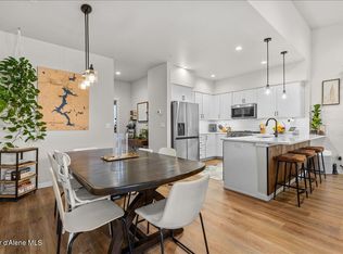 930 E Railroad Ave, Post Falls, ID 83854