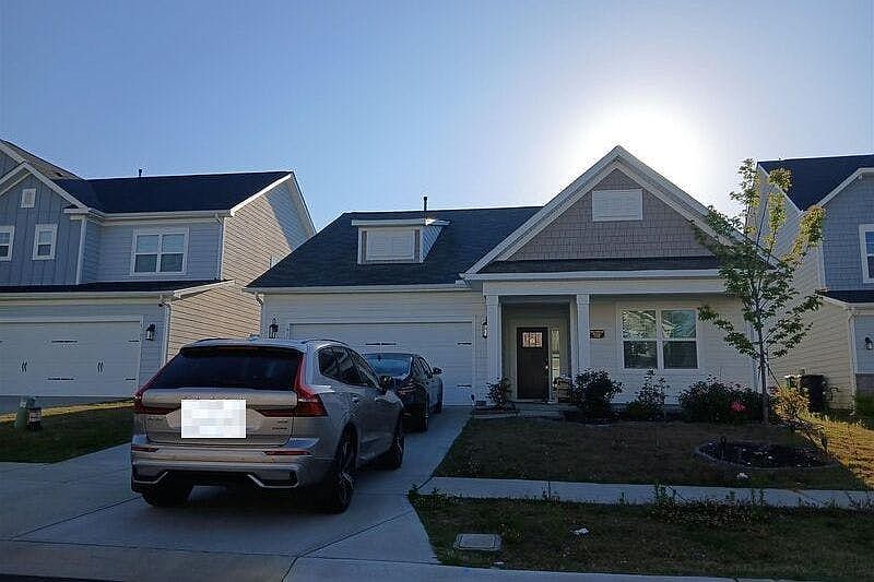 1st image of 6109 Balham Ct